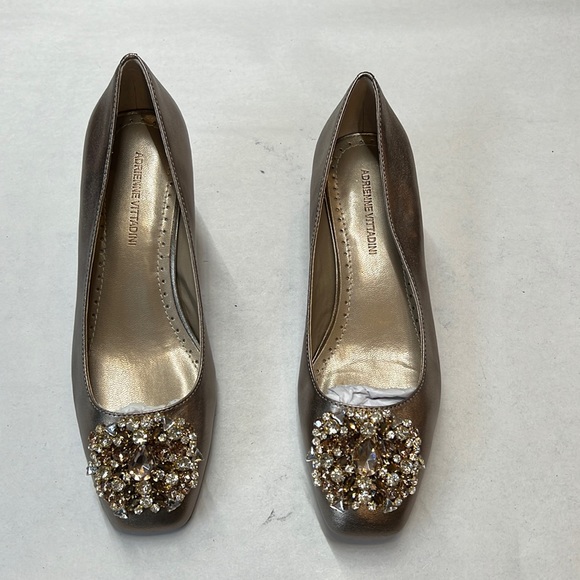 Adrienne Vittadini Fairley Ballerina-toe  Jewled Wedge - Metallic Leather 6M - Picture 2 of 5